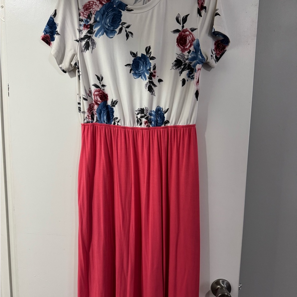 Floral Print Dress with Pink Skirt